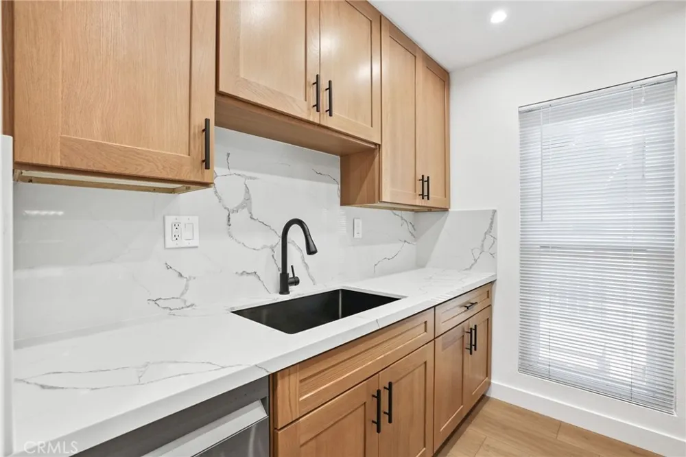 1030 W Macarthur #86 Santa Ana, CA 92707