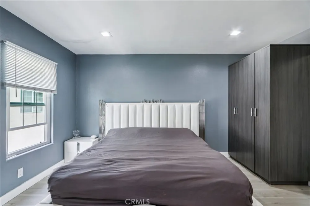 10659 Bloomfield Street Toluca Lake, CA 91602