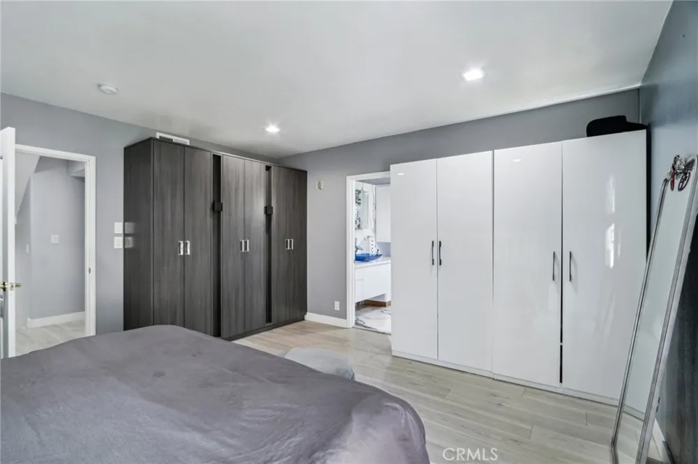 10659 Bloomfield Street Toluca Lake, CA 91602