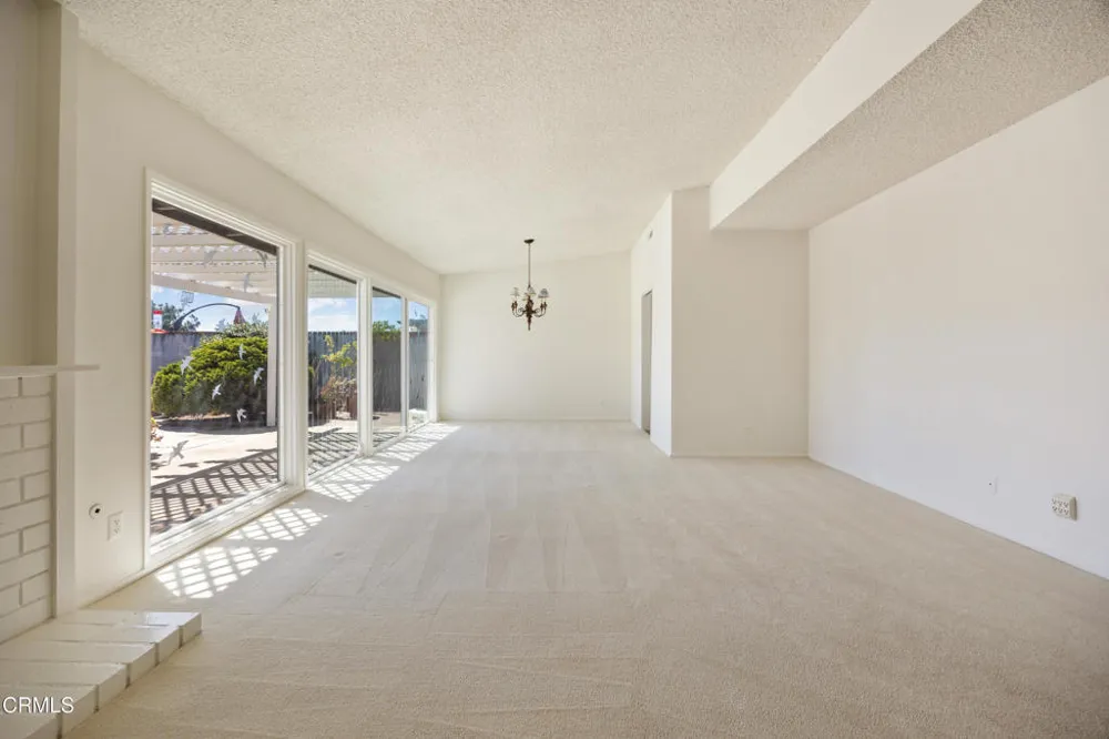 9424 Crystal View Drive Tujunga, CA 91042