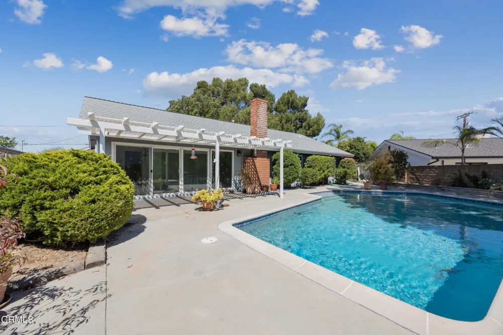 9424 Crystal View Drive Tujunga, CA 91042