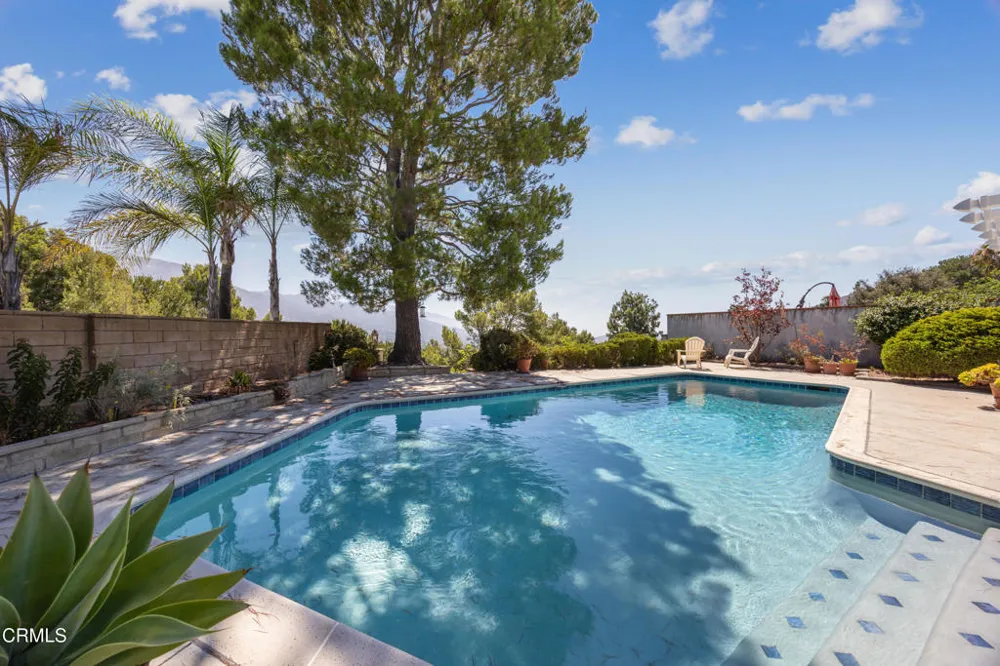 9424 Crystal View Drive Tujunga, CA 91042
