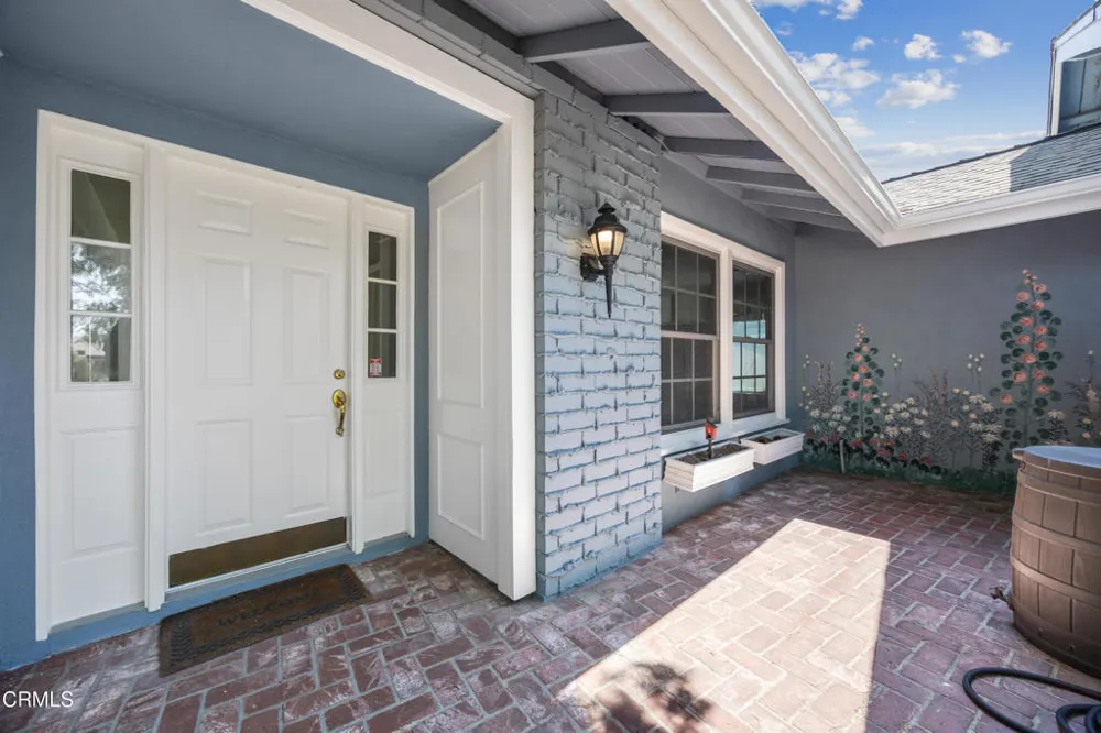 9424 Crystal View Drive Tujunga, CA 91042