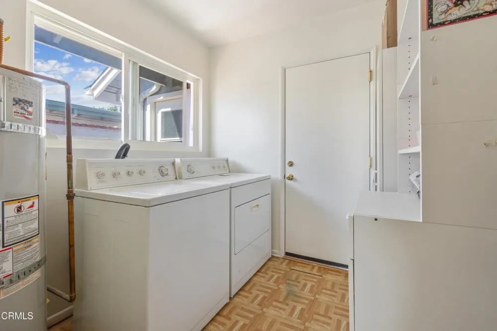 9424 Crystal View Drive Tujunga, CA 91042