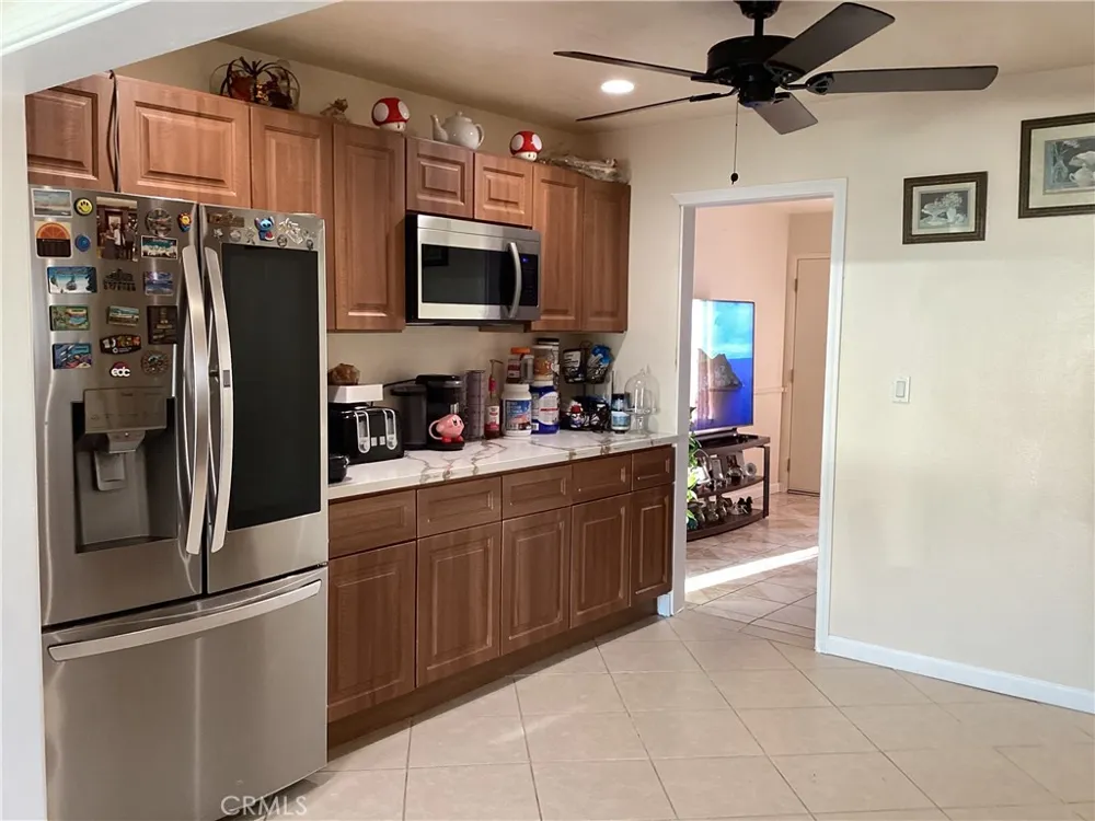 43012 36th St W W Lancaster, CA 93536