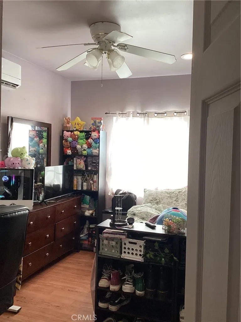43012 36th St W W Lancaster, CA 93536