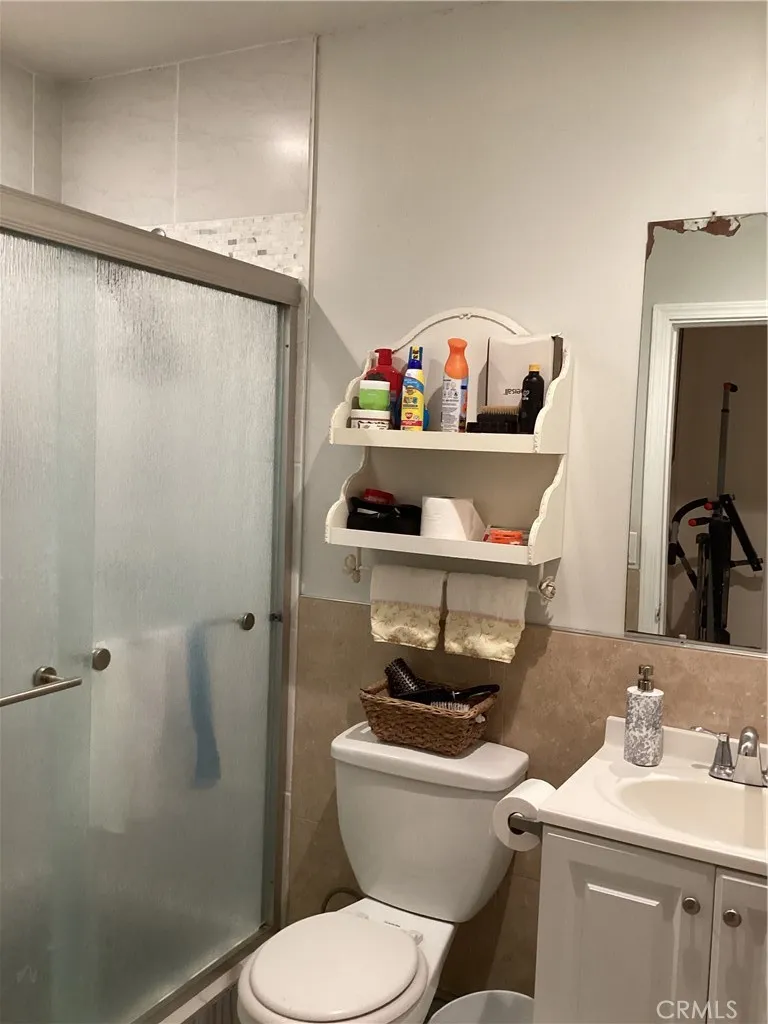 43012 36th St W W Lancaster, CA 93536