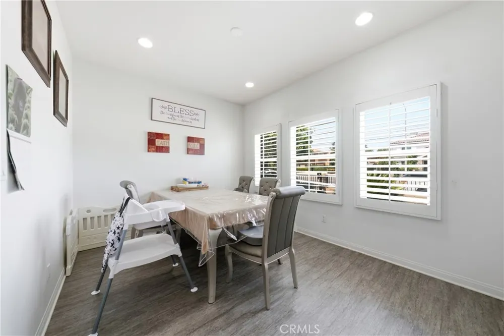658 E. Phillips Boulevard Pomona, CA 91766