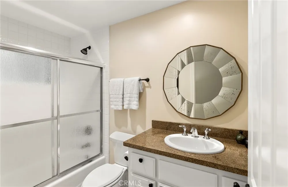150 W Avenida San Antonio San Clemente, CA 92672
