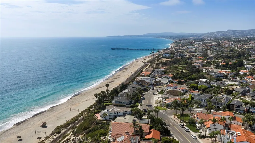 150 W Avenida San Antonio San Clemente, CA 92672