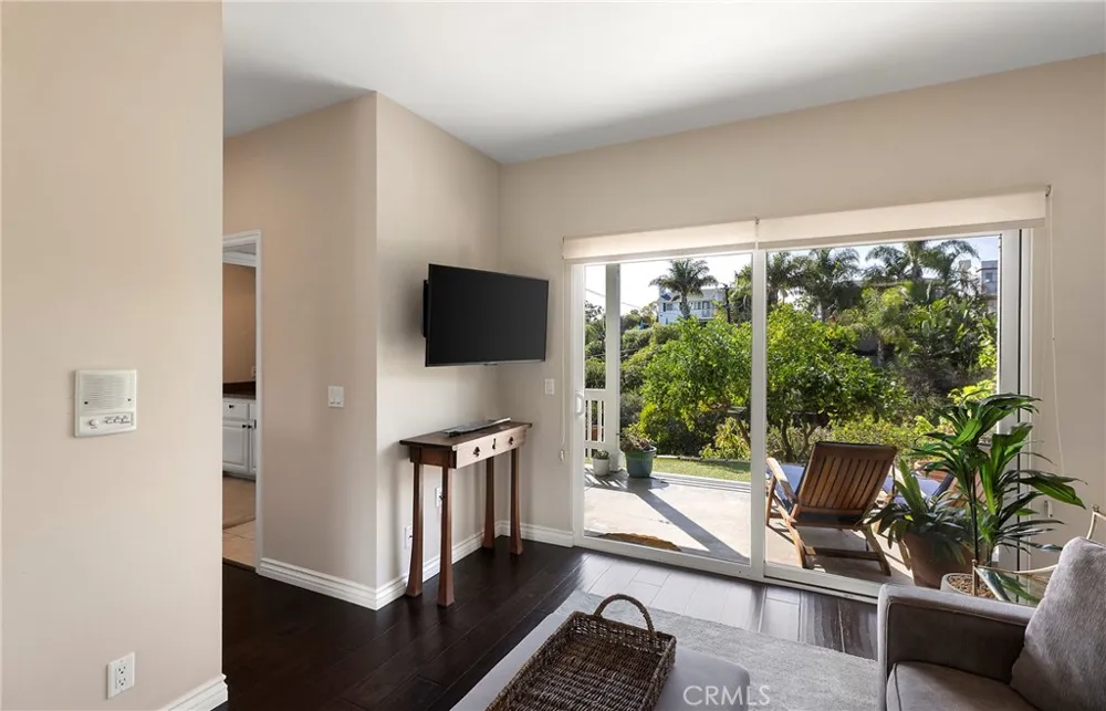 150 W Avenida San Antonio San Clemente, CA 92672