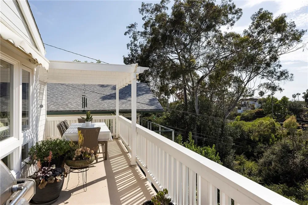 150 W Avenida San Antonio San Clemente, CA 92672