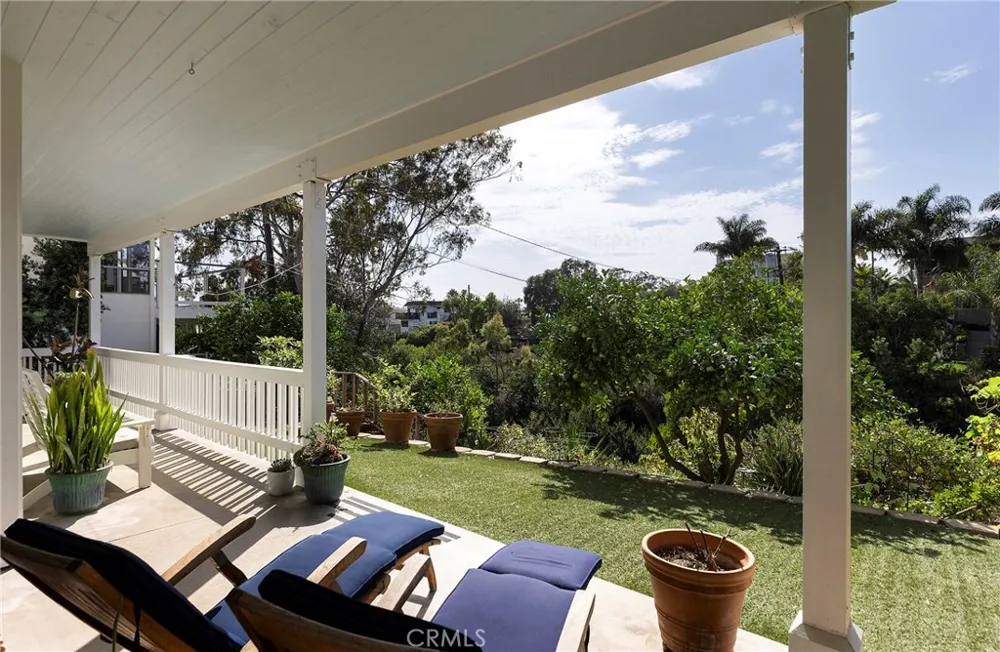 150 W Avenida San Antonio San Clemente, CA 92672