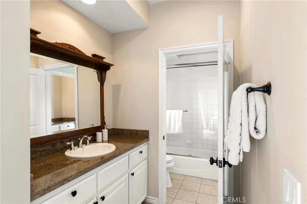 150 W Avenida San Antonio San Clemente, CA 92672