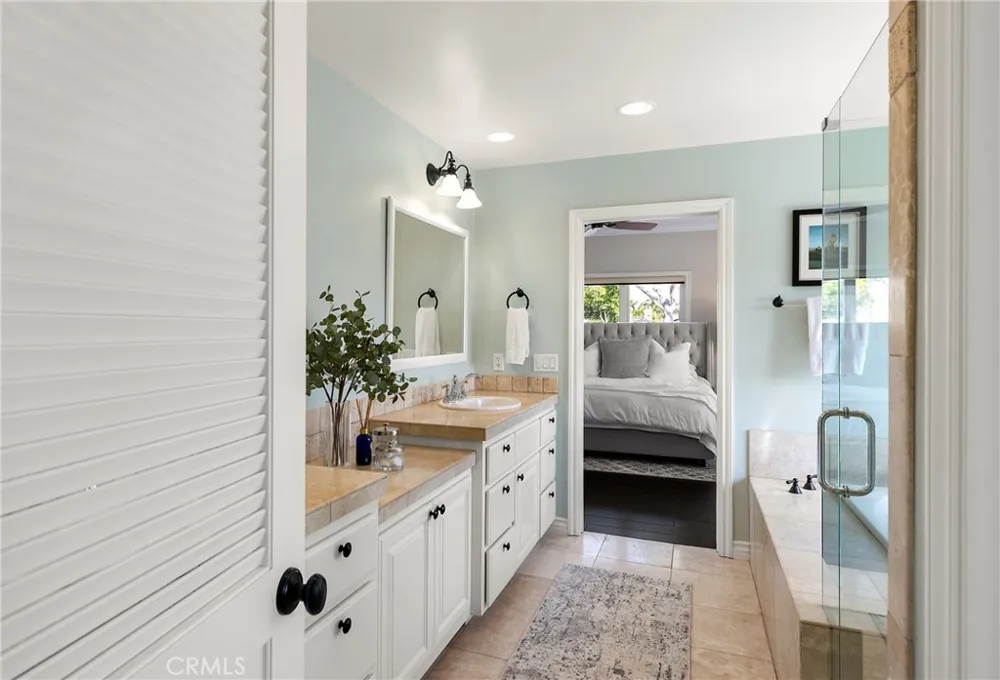 150 W Avenida San Antonio San Clemente, CA 92672