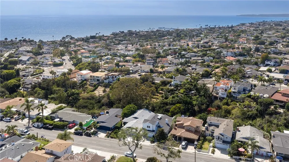 150 W Avenida San Antonio San Clemente, CA 92672