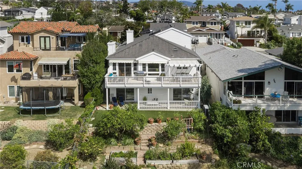 150 W Avenida San Antonio San Clemente, CA 92672