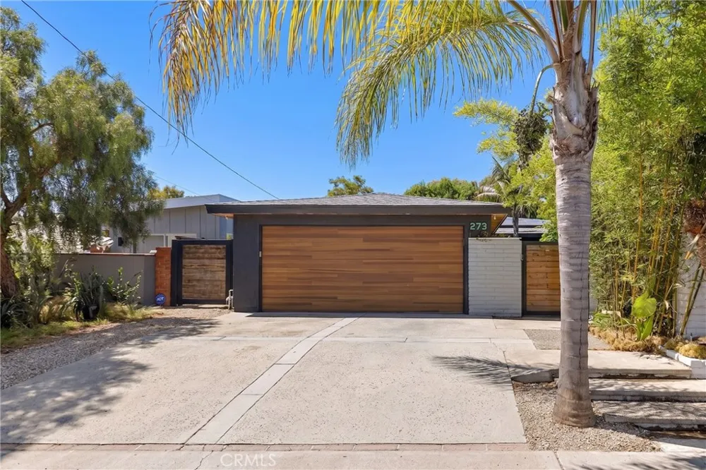273 Cecil Place Costa Mesa, CA 92627