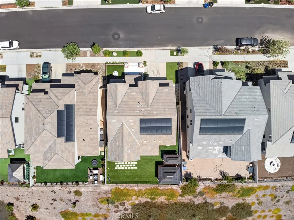 18148 Hedgerow Canyon Country, CA 91350