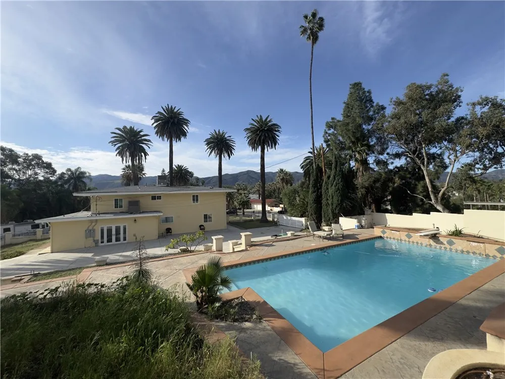 1607 cherokee Corona, CA 92881