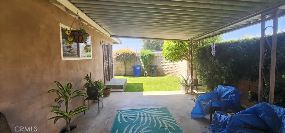 2243 Casitas Altadena, CA 91001