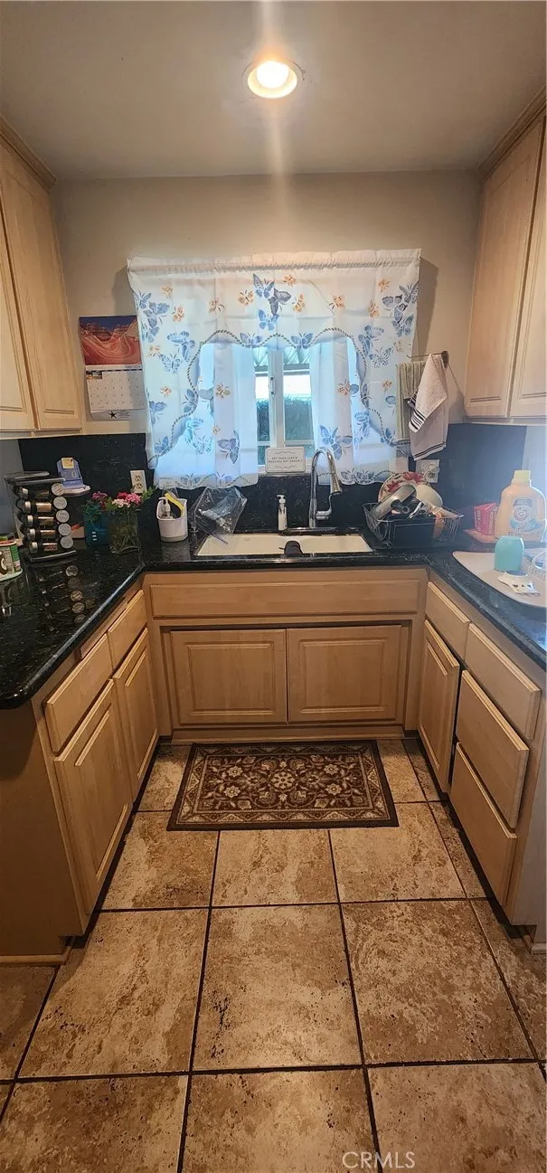 2243 Casitas Altadena, CA 91001