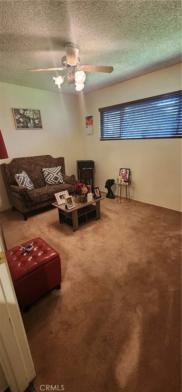 2243 Casitas Altadena, CA 91001