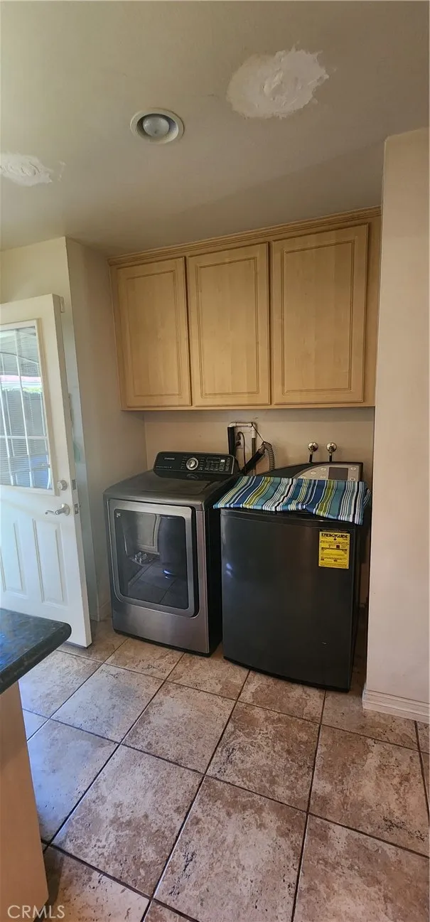 2243 Casitas Altadena, CA 91001