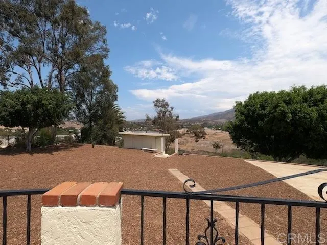 3649 Country Trail Bonita, CA 91902