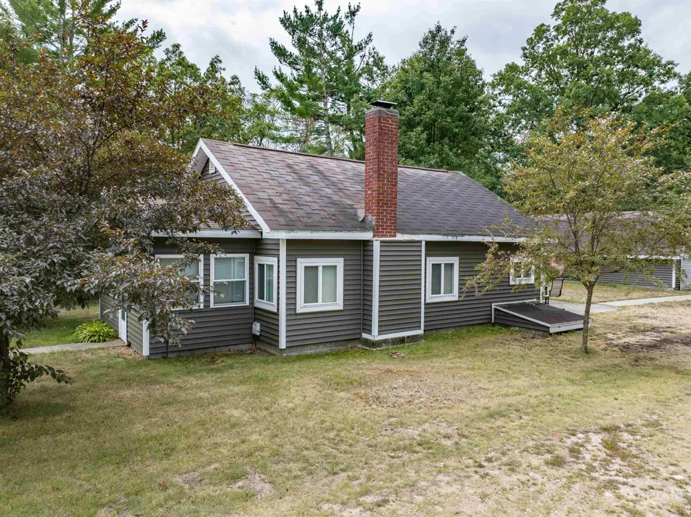 1363 Ash Grant Township, MI 48748