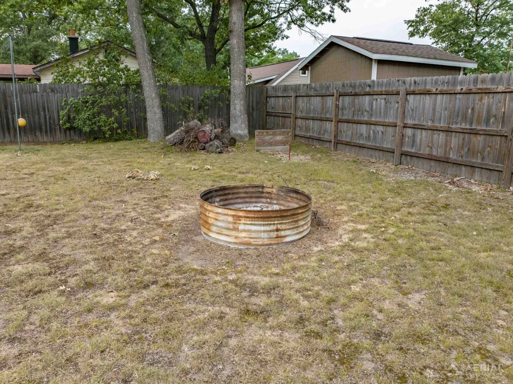 1363 Ash Grant Township, MI 48748