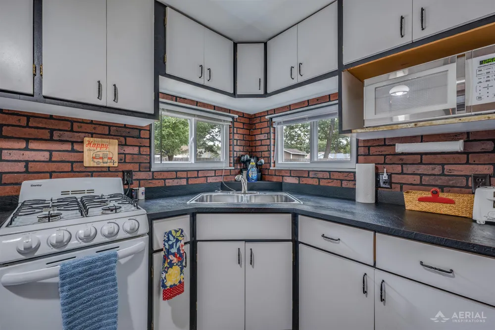 1363 Ash Grant Township, MI 48748