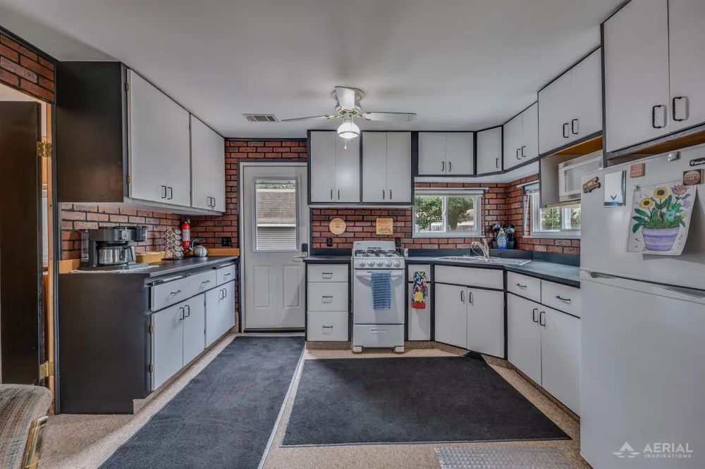 1363 Ash Grant Township, MI 48748