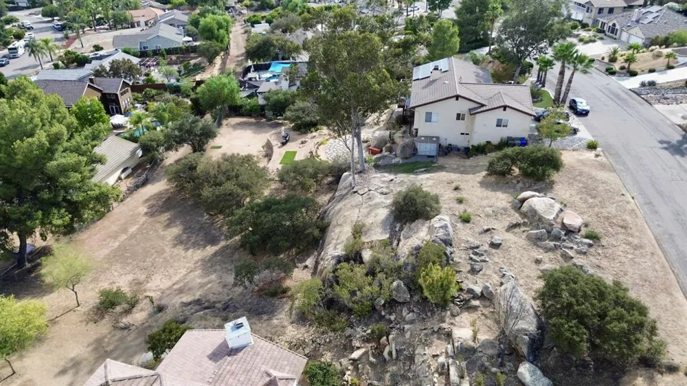 Daza Drive Ramona, CA 92065
