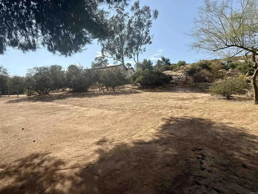 Daza Drive Ramona, CA 92065