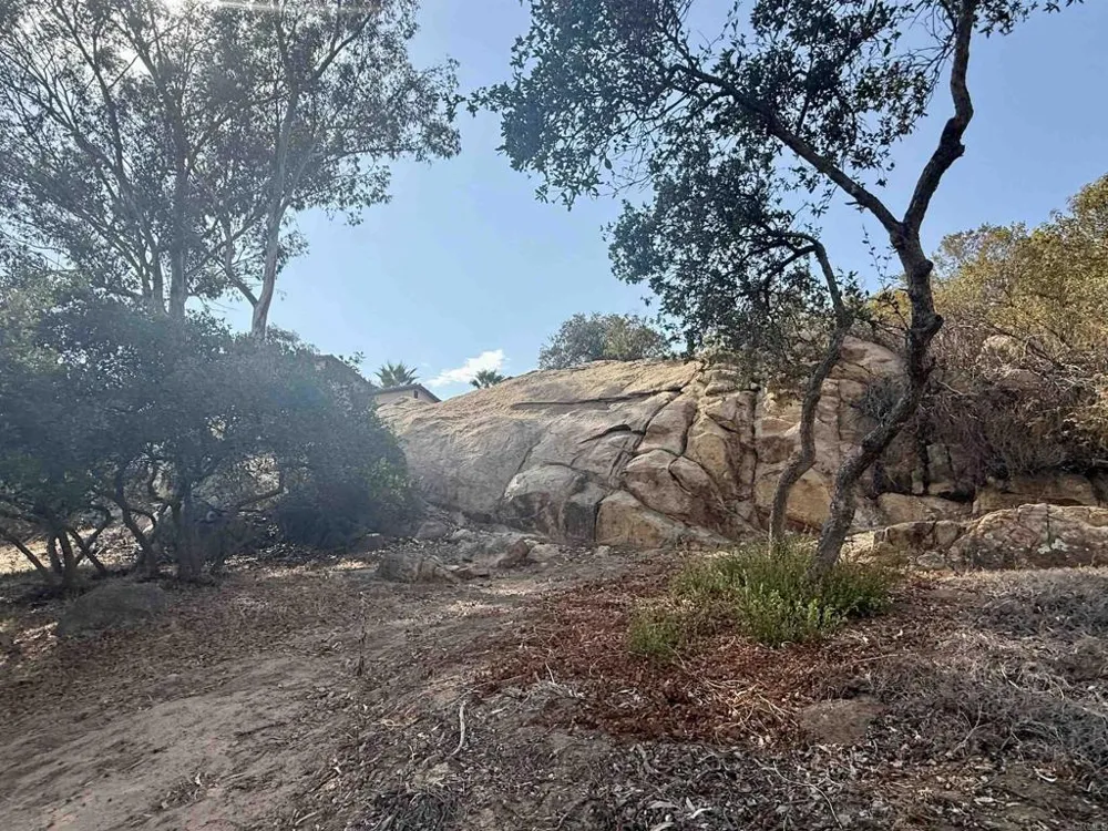 Daza Drive Ramona, CA 92065