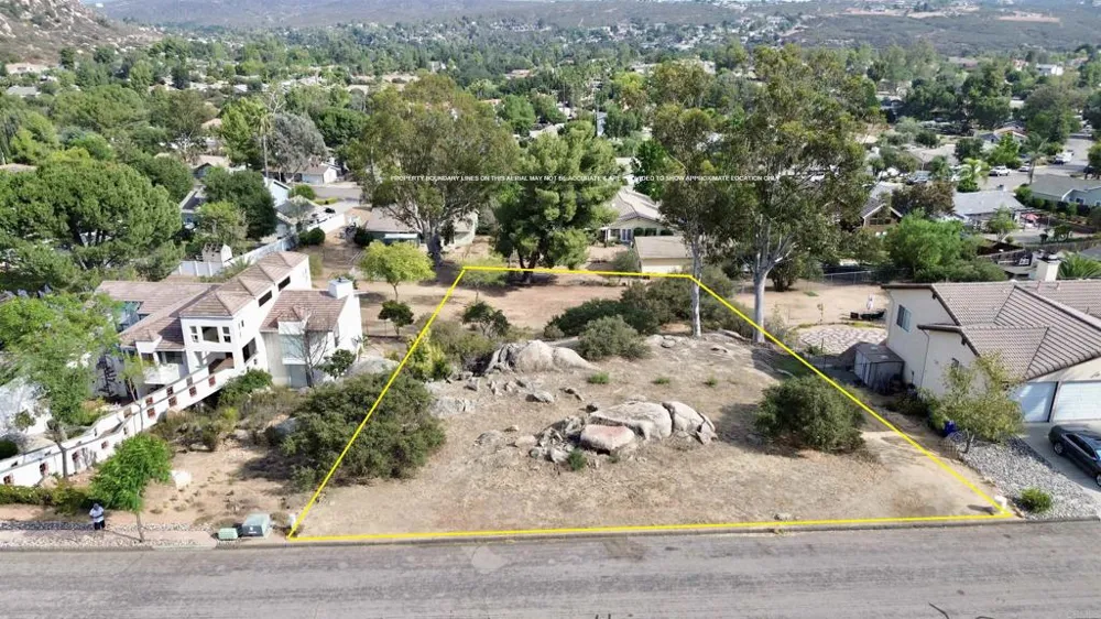 Daza Drive Ramona, CA 92065