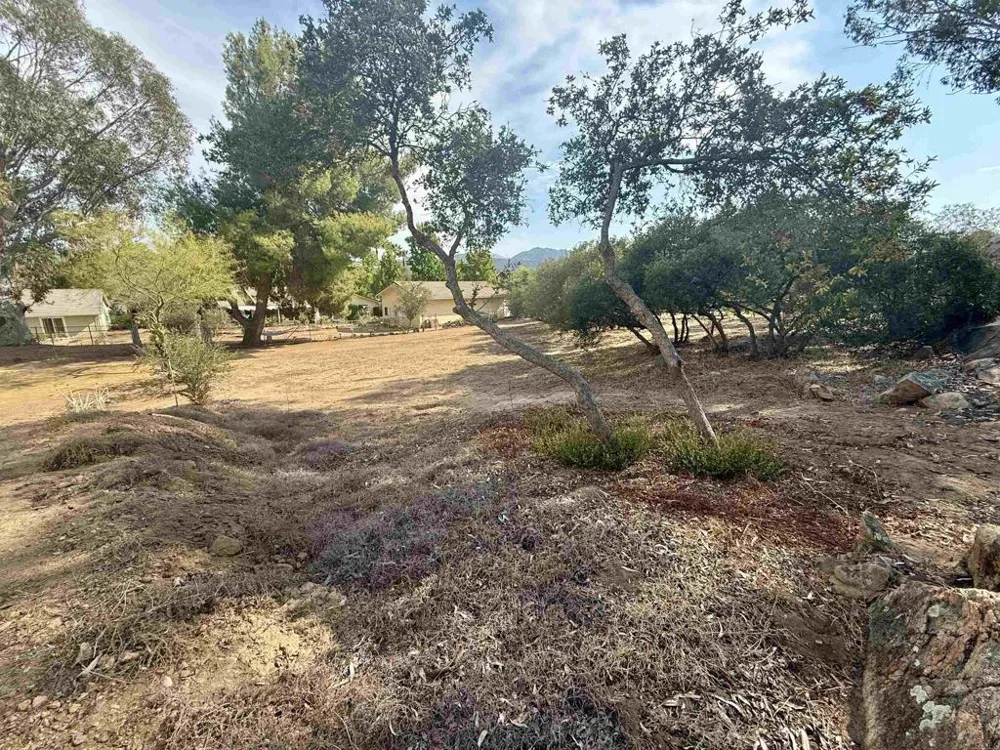 Daza Drive Ramona, CA 92065