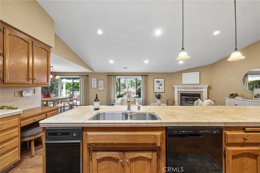 885 Ten Oaks Way Nipomo, CA 93444