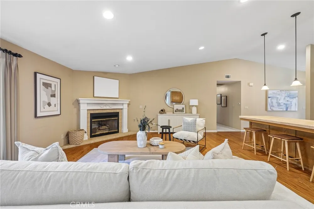 885 Ten Oaks Way Nipomo, CA 93444