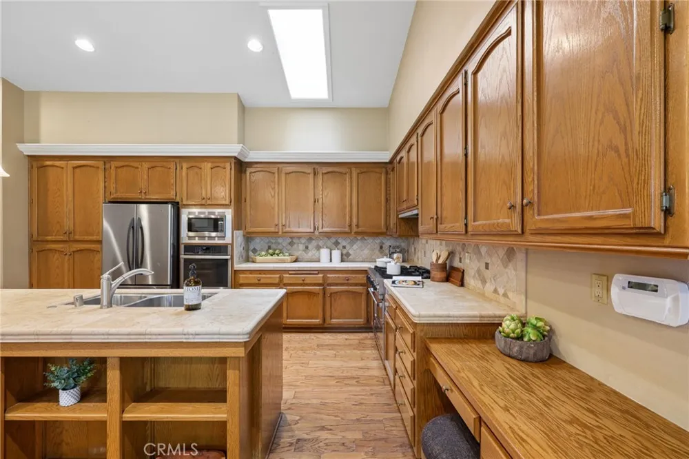 885 Ten Oaks Way Nipomo, CA 93444