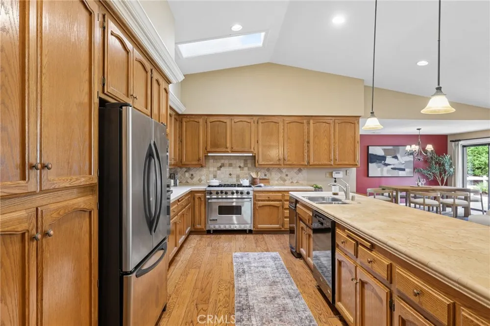 885 Ten Oaks Way Nipomo, CA 93444