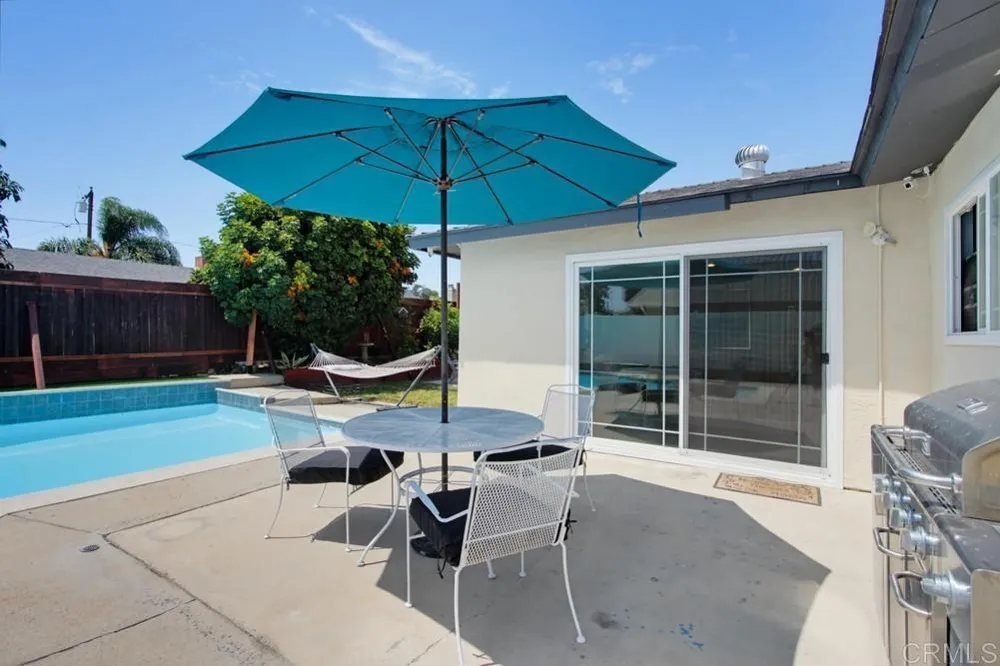 4925 Siesta Drive Oceanside, CA 92057
