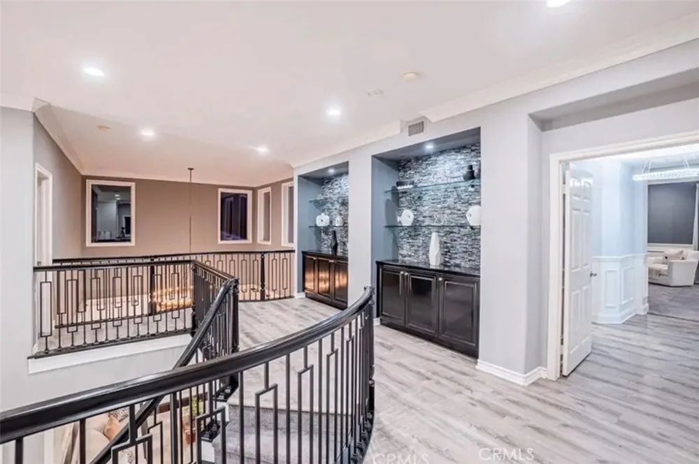 8082 E Portico Orange, CA 92867