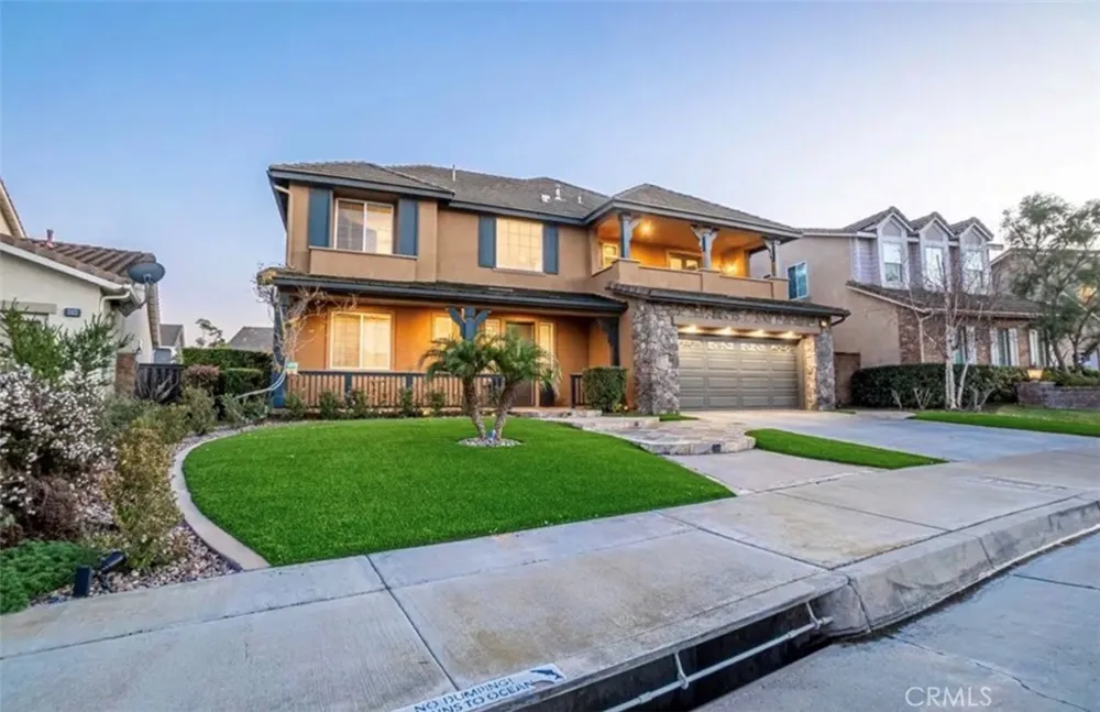 8082 E Portico Orange, CA 92867