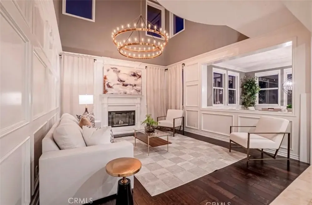 8082 E Portico Orange, CA 92867