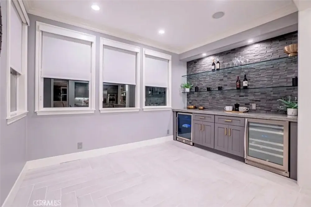 8082 E Portico Orange, CA 92867