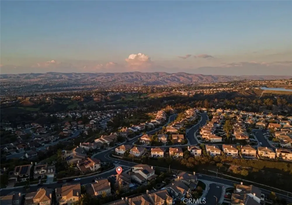 8082 E Portico Orange, CA 92867