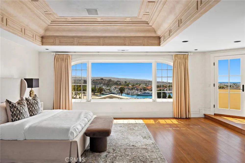 108 Kings Place Newport Beach, CA 92663
