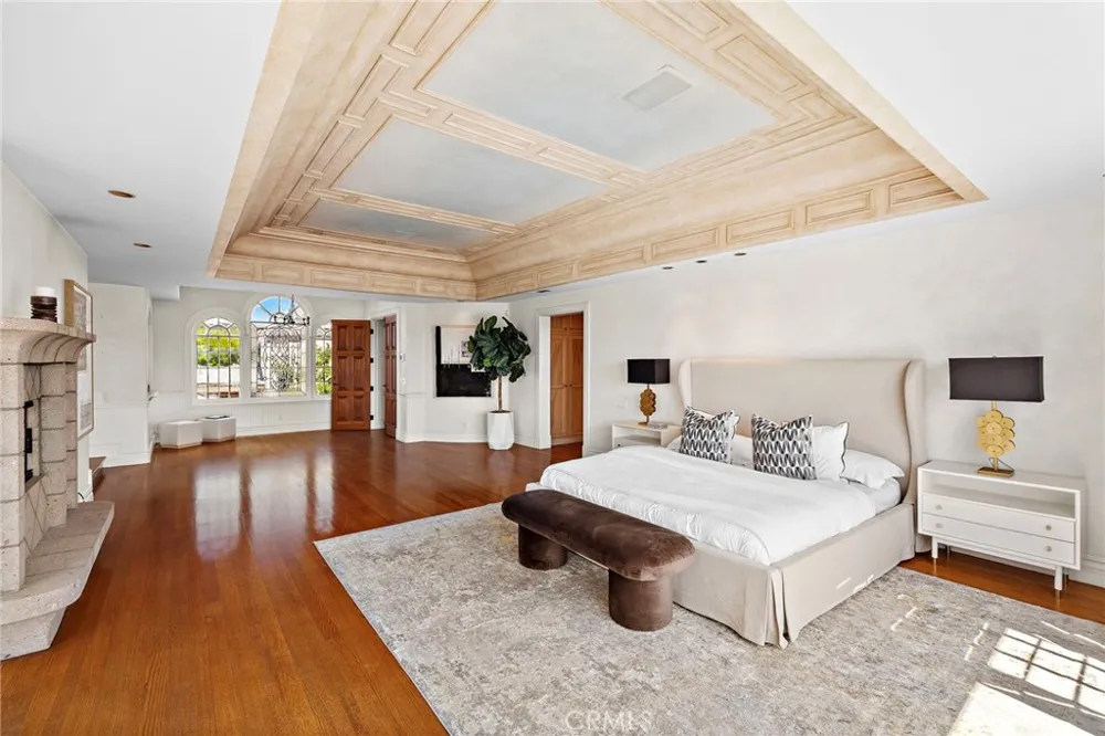 108 Kings Place Newport Beach, CA 92663